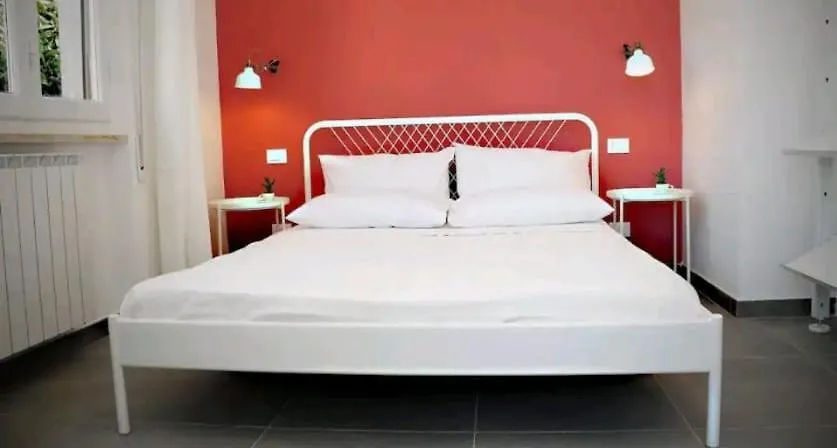 Affittacamere Debirooms Ameglia Italia